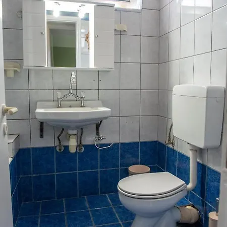 Hospitality ניקיאנה